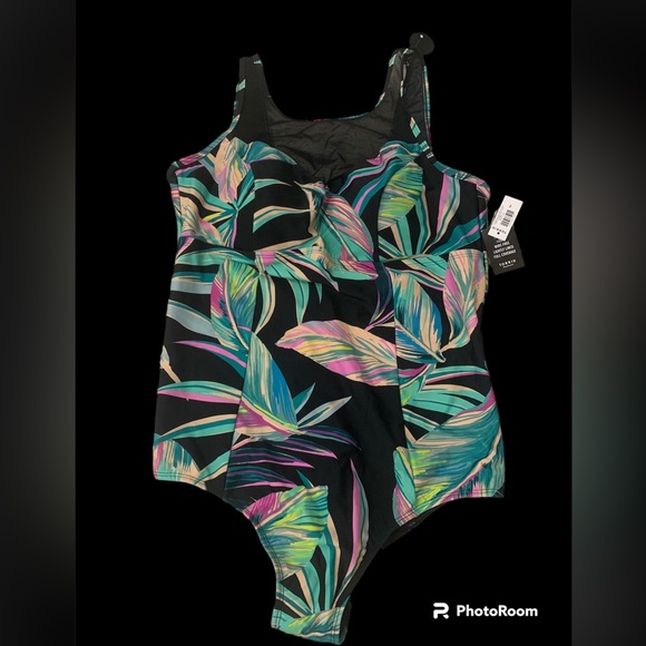 NWT Torrid Pretty Summer Leaves Black Mesh High Neck Swimsuit Size 2 2X 18 20 - Picture 2 of 9